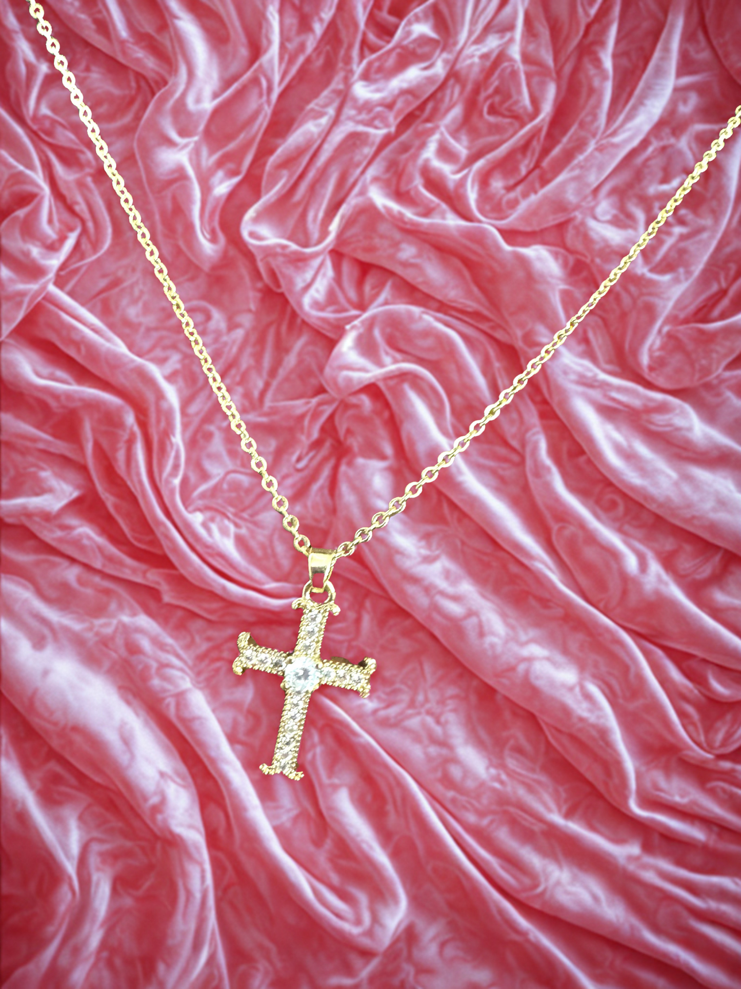 Collar cruz dorada con zirconia