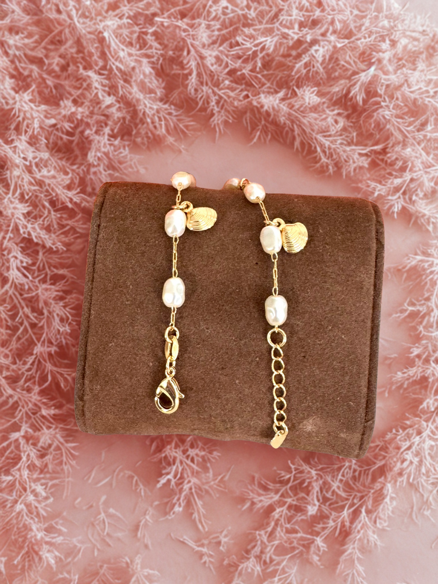 Set Bracelet & Necklace Pearl & Gold Seashell Charm