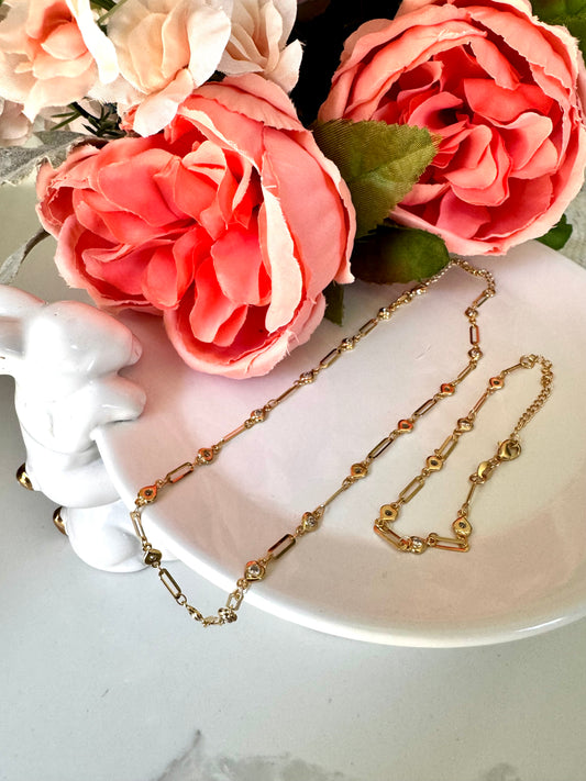 Set de joyería “Eslabones & Brillo” – Collar y pulsera con circonias