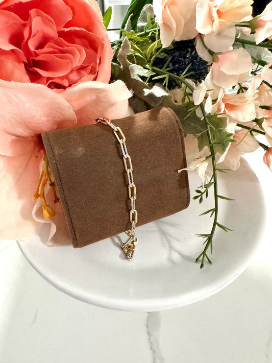 Pulsera bicolor de eslabones tipo paperclip con textura – Bañada en oro de 18K y rodio