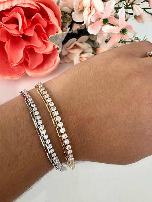 Pulsera doble con circonias y cadena tipo paperclip – Bañada en oro de 18K o rodio