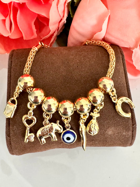 Pulsera con dijes de la suerte – Bañada en oro de 18K o rodio