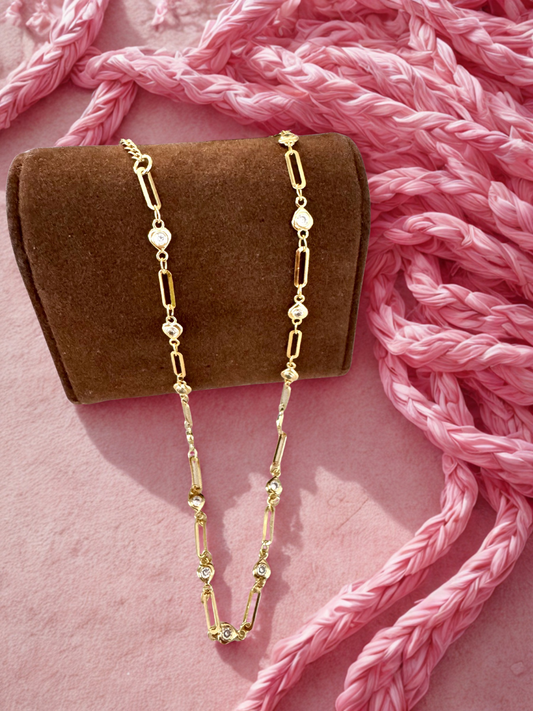 Set de joyería “Eslabones & Brillo” – Collar y pulsera con circonias