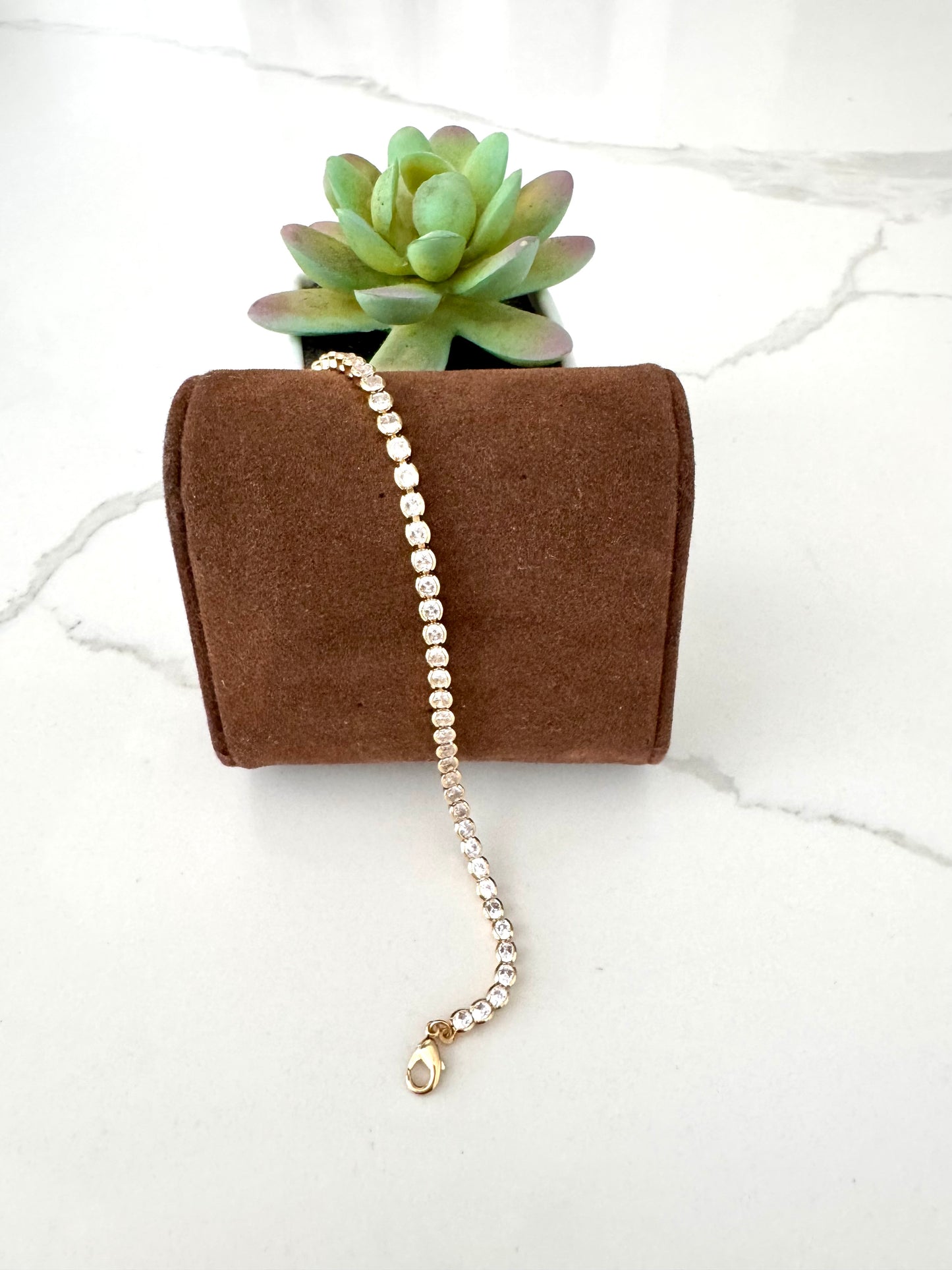 Pulsera tipo tennis con circonias redondas – 3 mm