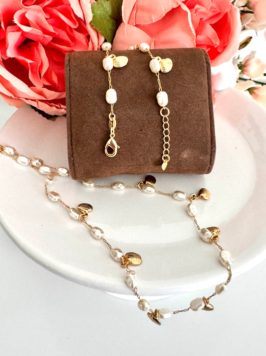 Set Bracelet & Necklace Pearl & Gold Seashell Charm