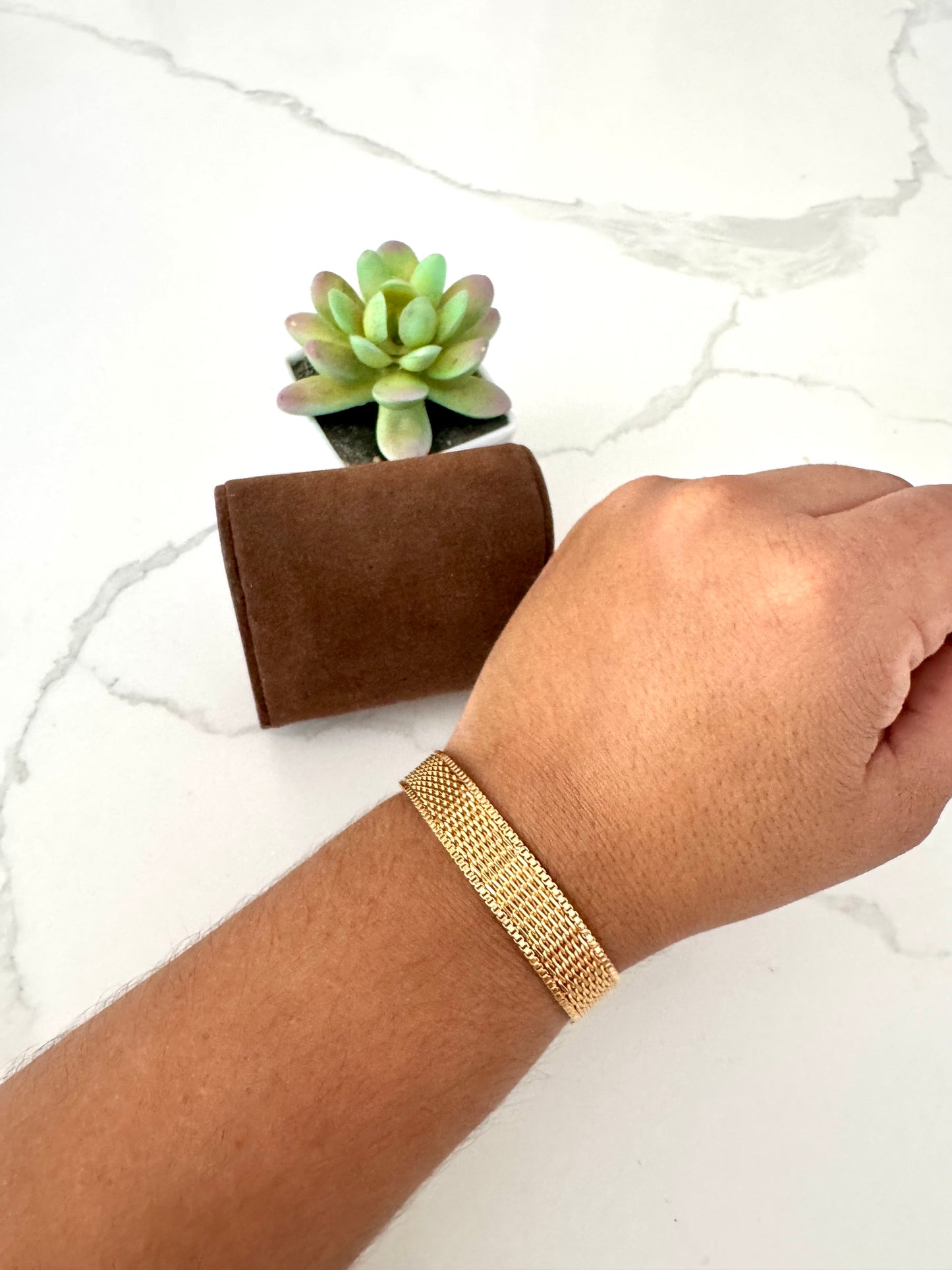 Pulsera de malla dorada – Bañada en oro de 18K