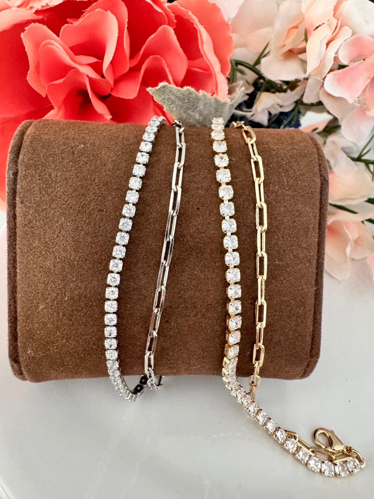 Pulsera doble con circonias y cadena tipo paperclip – Bañada en oro de 18K o rodio