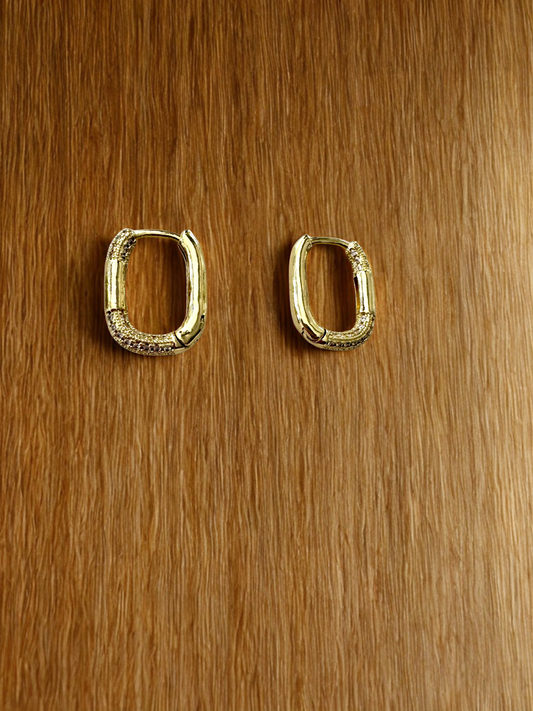 Aretes Rectangulares con Brillo