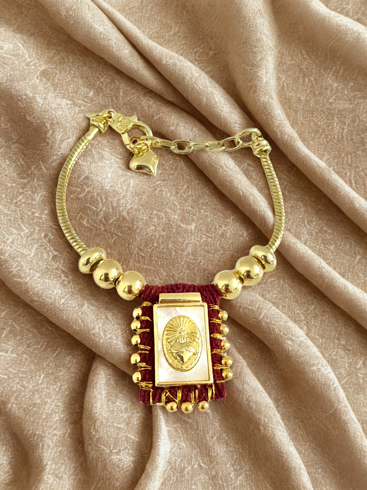 Escapulario del Sagrado Corazón de Jesús